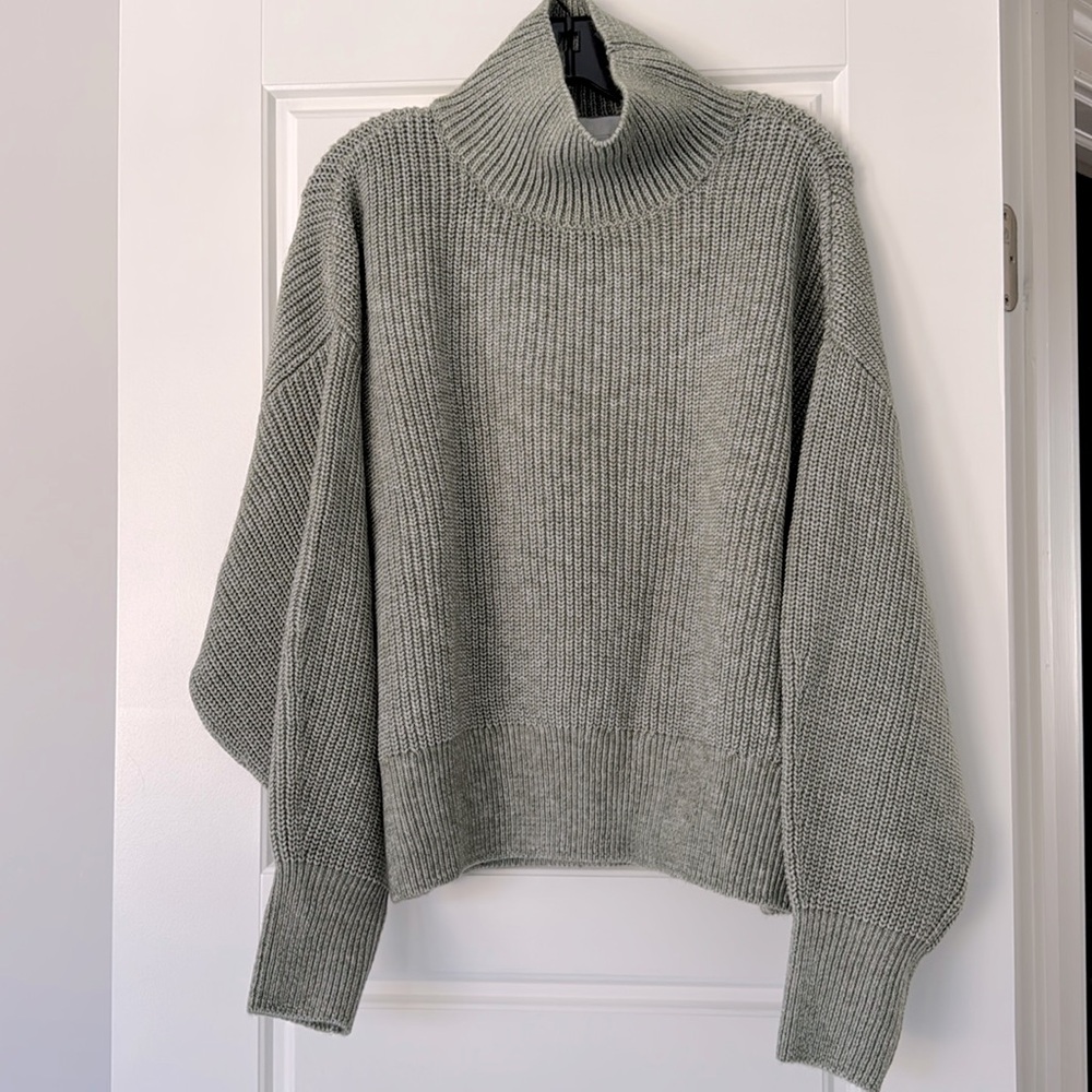 H&M pale green khaki mock turtleneck cozy sweater